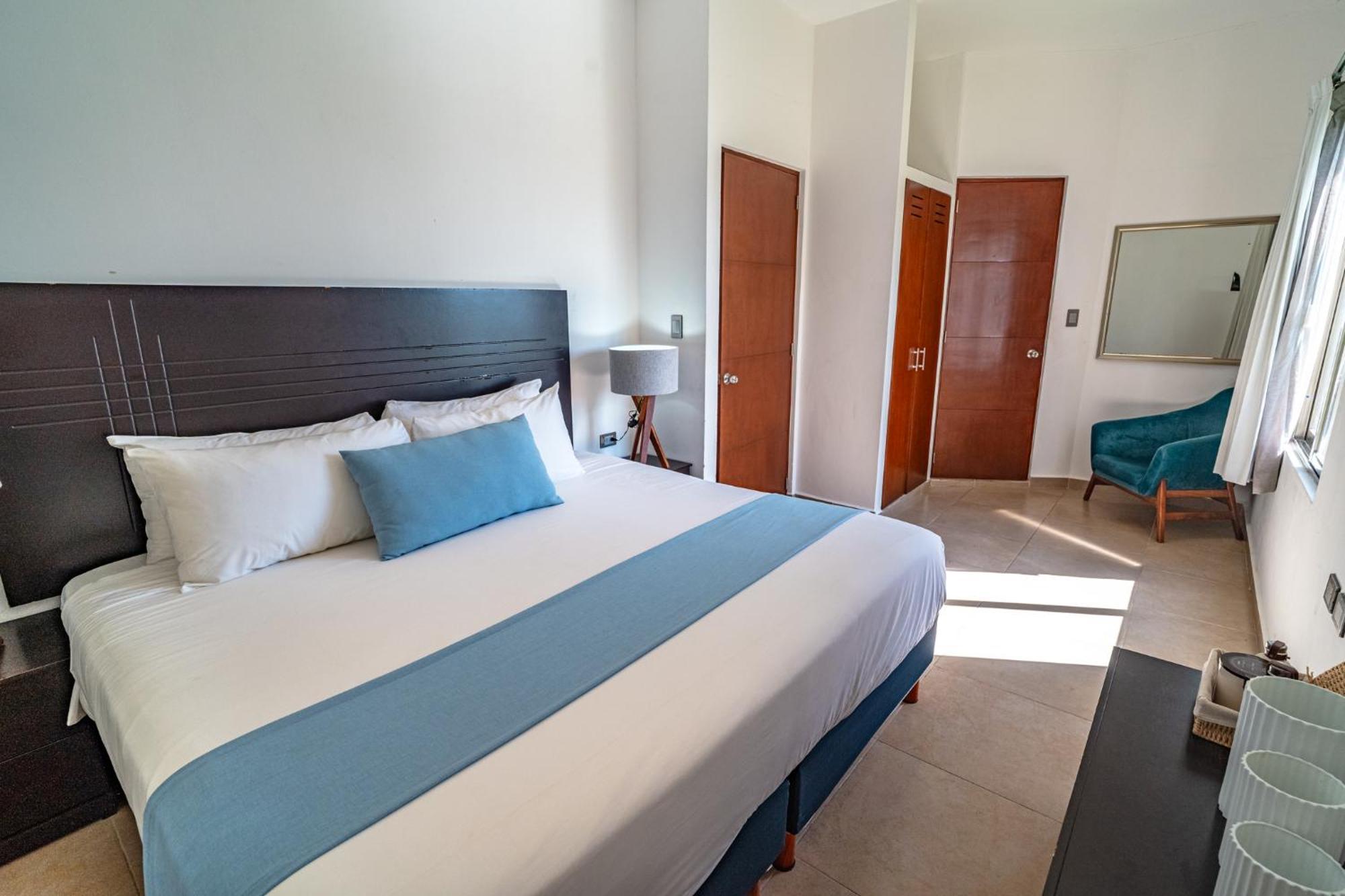 Areia Playa Del Carmen - Beach Front Hotel Room photo